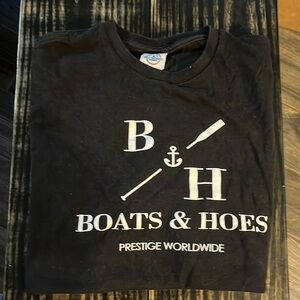 Tshirt size large women’s